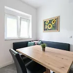 Appartement Quiet Near Vienna - 60m2 - 24h Check-in - For Business And Family *