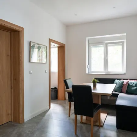 Quiet Near Vienna - 60m2 - 24h Check-in - For Business And Family * بوركيرسدورف