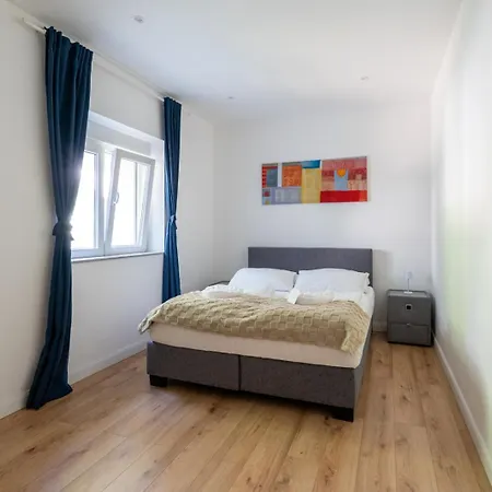Quiet Near Vienna - 60m2 - 24h Check-in - For Business And Family Apartamento