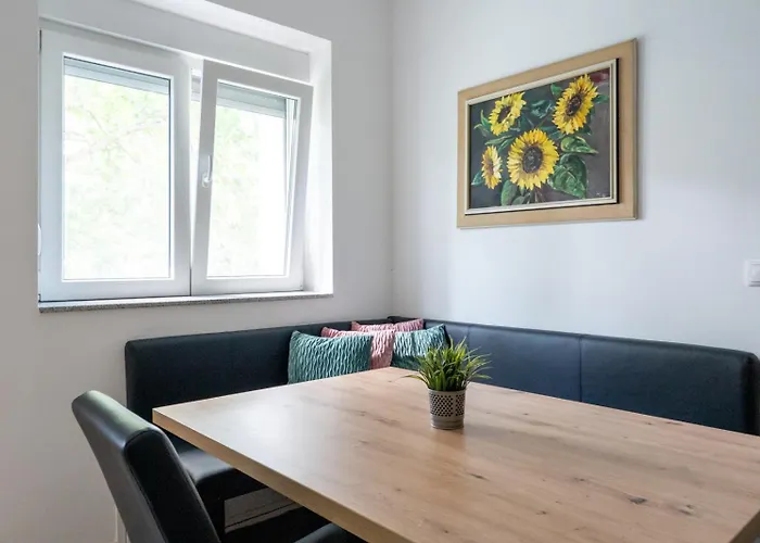 Quiet Near Vienna - 60m2 - 24h Check-in - For Business And Family Purkersdorf