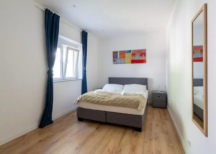 Quiet Near Vienna - 60m2 - 24h Check-in - For Business And Family Apartment